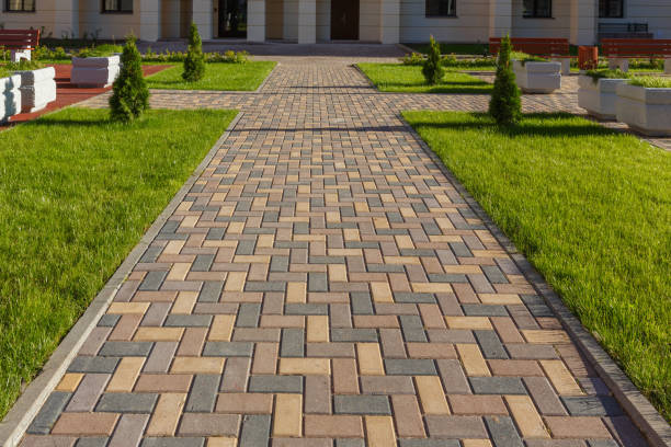 Best Custom Driveway Pavers  in Grandyle Village, NY